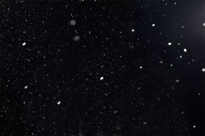 Photoshop制作一款圣诞主题海报图片设计教程