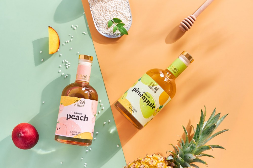 磨砂风格GooziGoozi果酒包装设计欣赏