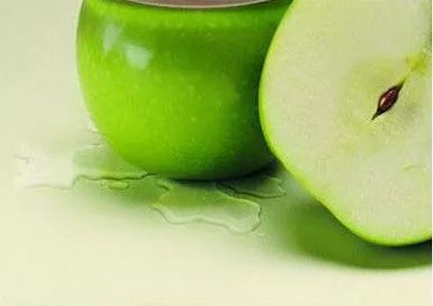 Photoshop创意合成苹果身体的易拉罐