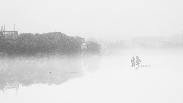 如何给后期摄影作品加上文字装饰