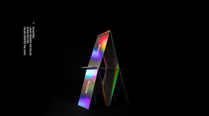 25款绚丽的全息效果的名片设计欣赏