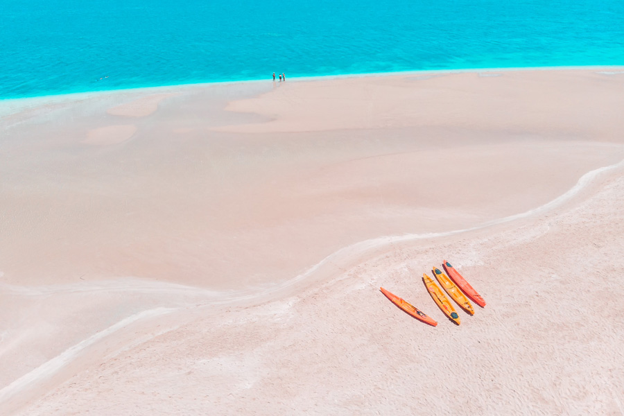 浅谈主色调和辅助色在摄影后期中的应用