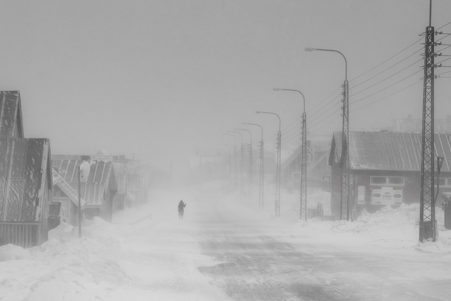 浅谈主色调和辅助色在摄影后期中的应用