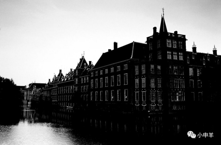 Photoshop快速给建筑照片添加傍晚效果