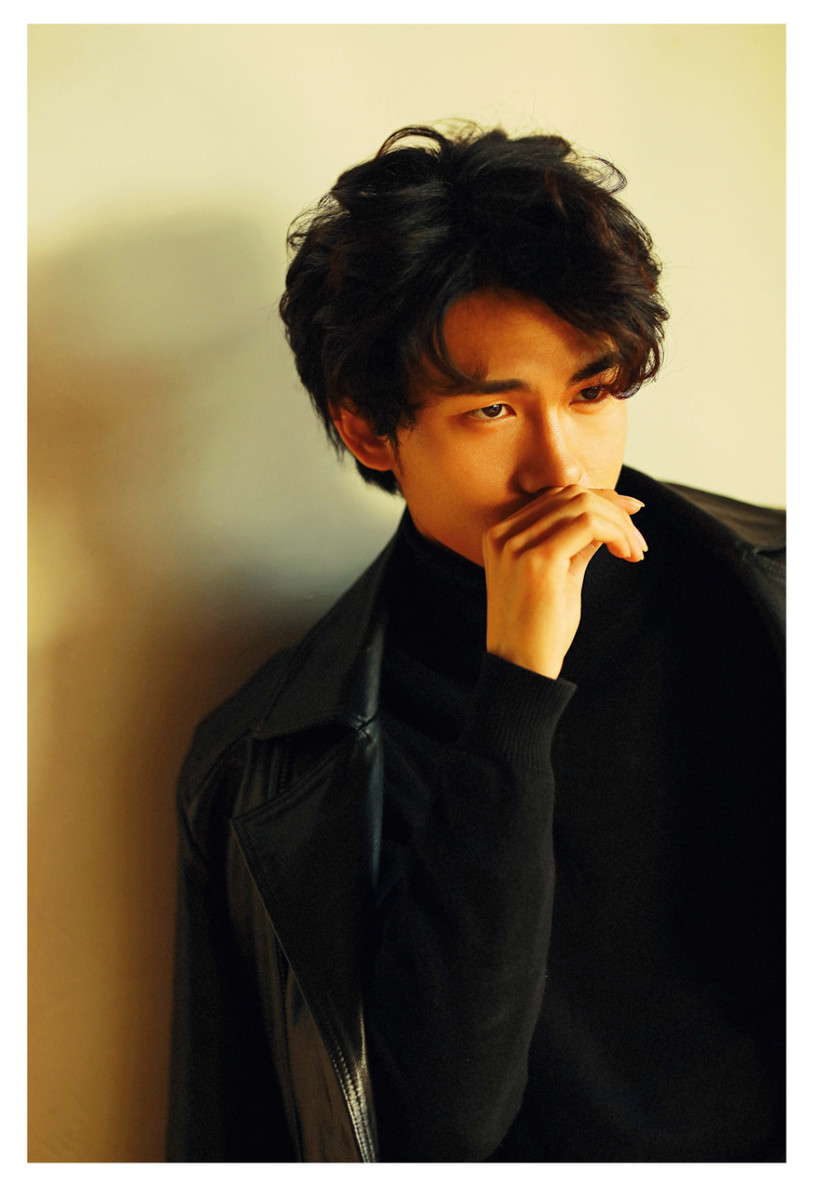 如何利用一道光拍出时尚大片效果