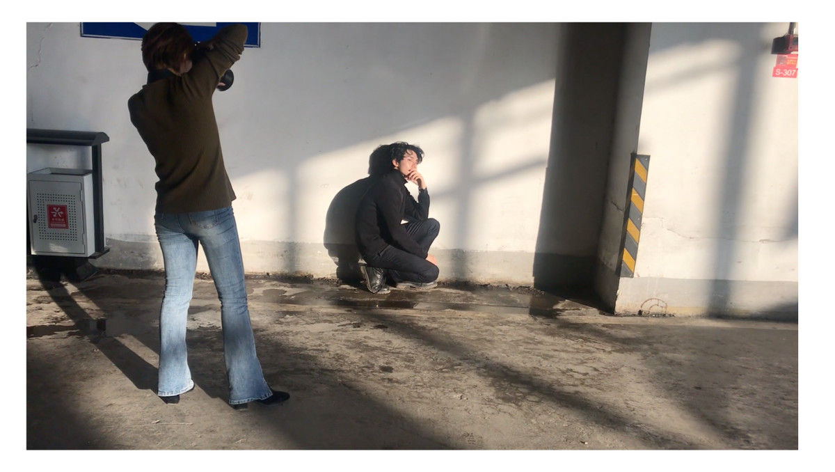 如何利用一道光拍出时尚大片效果