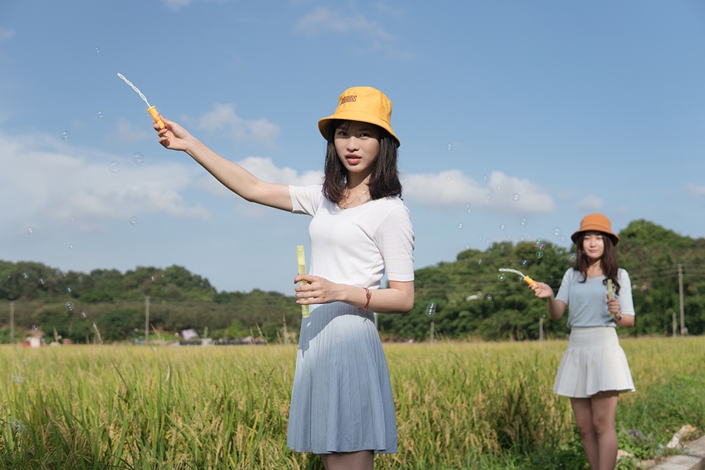 摄影师解读如何拍摄优秀的闺蜜双人照