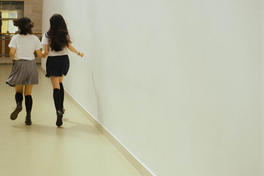 解读闺蜜双人人像后期的摄影教程