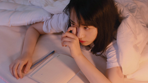 详解少女写真拍照动作和角度解锁