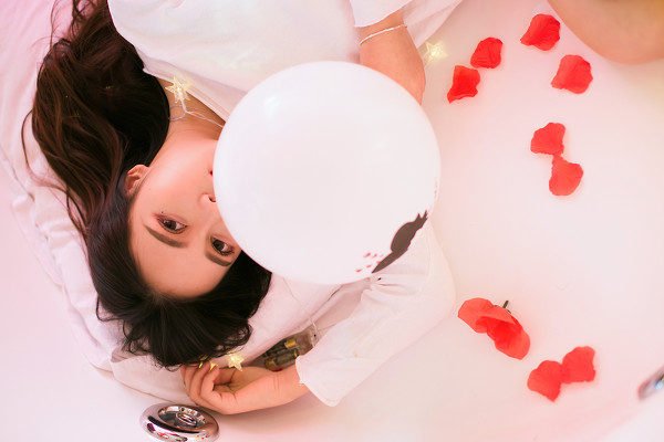 详解少女写真拍照动作和角度解锁